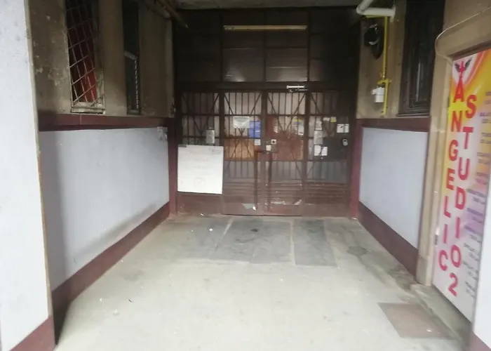 Ultracentral Universitatea Apartman